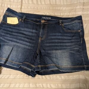 Maurices Men's Blue Relaxed Denim Jeans